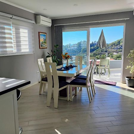 Luxury Apartment Pape Baska Voda Ngoại thất bức ảnh