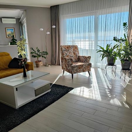 Luxury Apartment Pape Baska Voda Ngoại thất bức ảnh