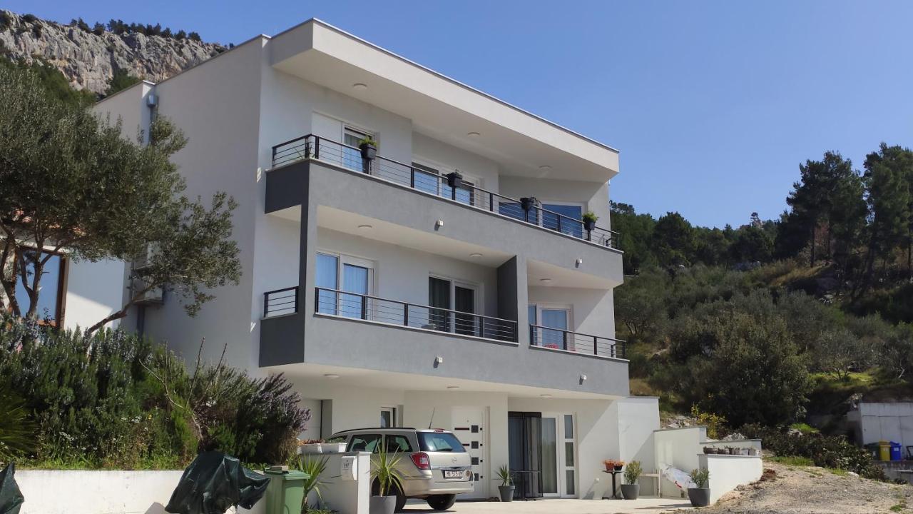 Luxury Apartment Pape Baska Voda Ngoại thất bức ảnh