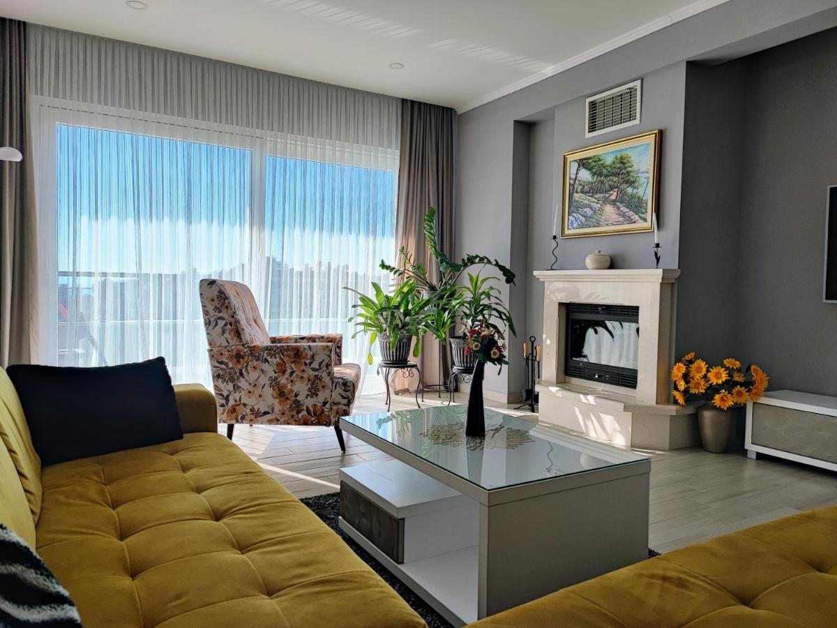 Luxury Apartment Pape Baska Voda Ngoại thất bức ảnh